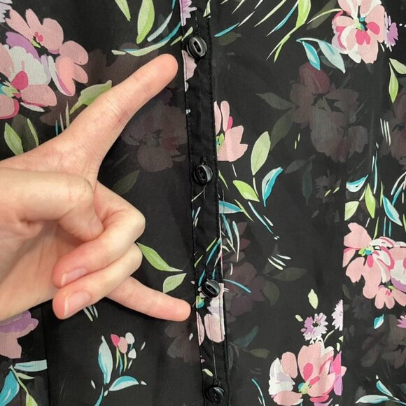 VINTAGE SAG HARBOR Black Pink Floral Short Sleeve Sheer Button Down PETITE Large - Picture 7 of 14